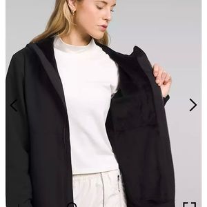 NWT The North Face hooded Jacket